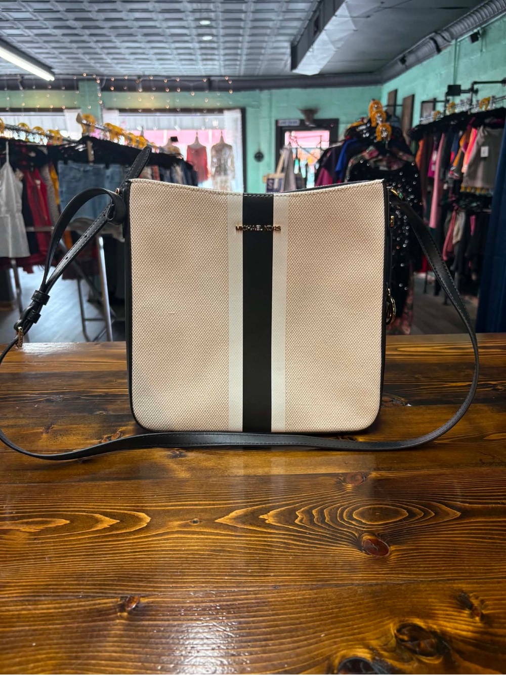 Michael Kors Beige/Black jet set travel large messenger bag